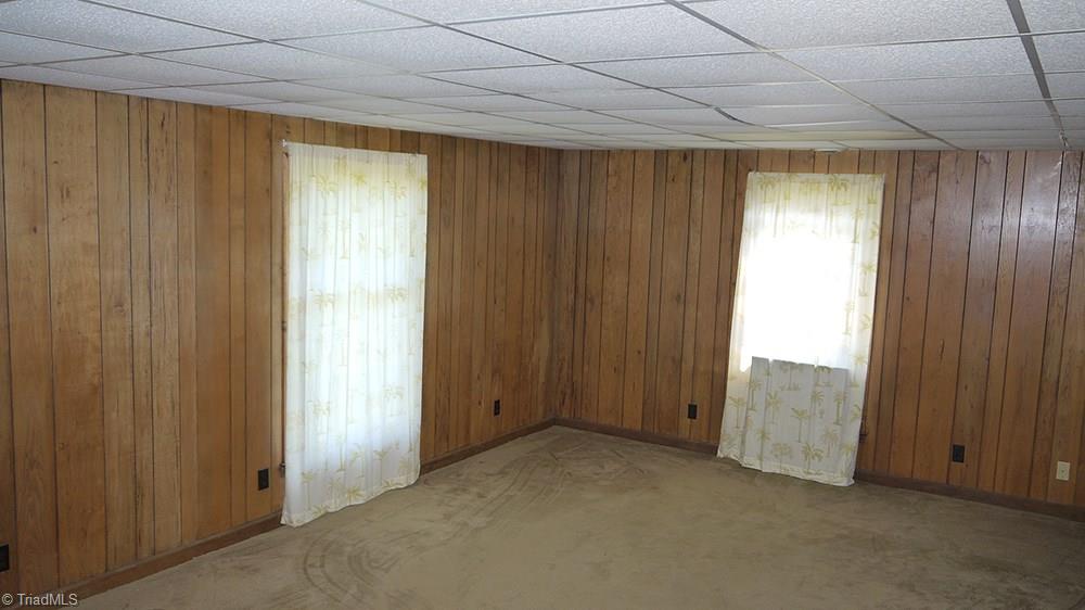 2088 Pleasant Ridge Road Greensboro, NC 27410 - Photo 4 of 15