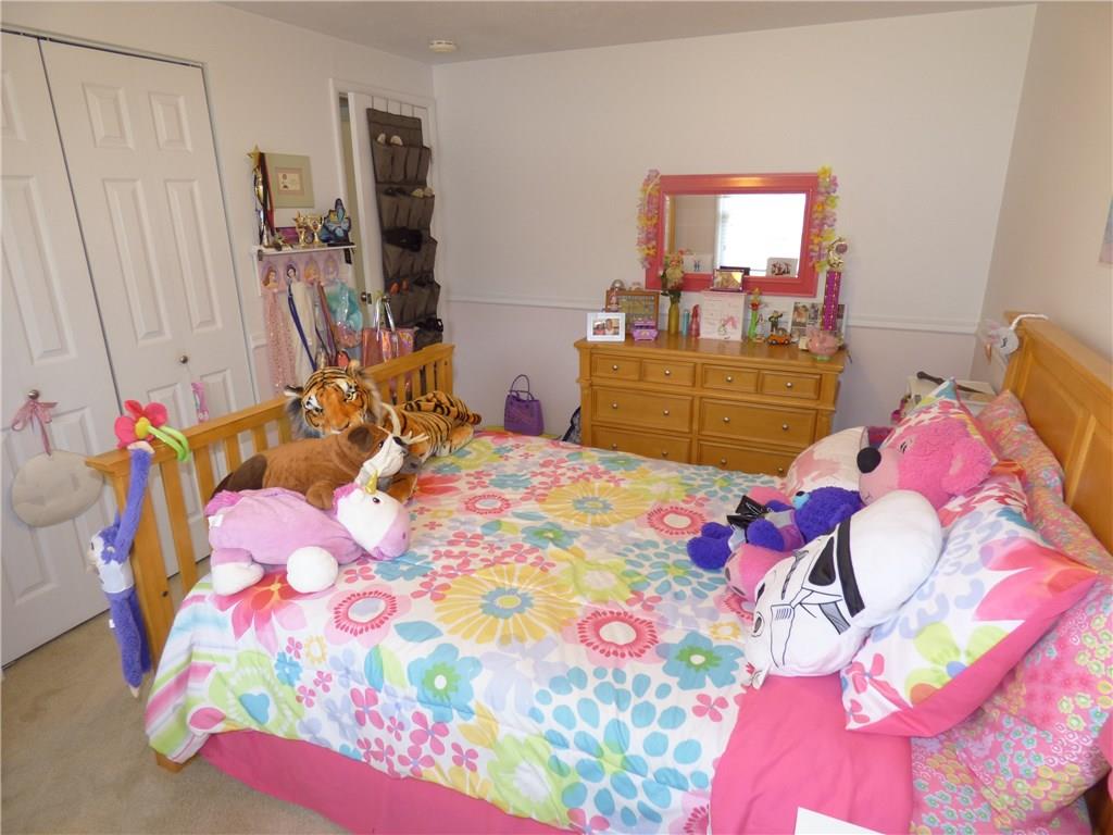 641 Blue Ridge Road Pittsburgh, PA 15239 - Photo 15 of 25 Bedroom #2