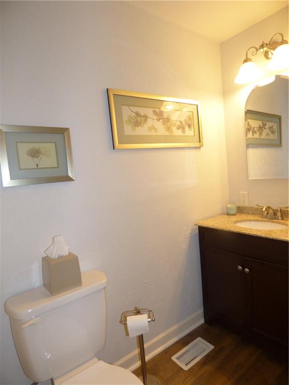 641 Blue Ridge Road Pittsburgh, PA 15239 - Photo 18 of 25 Main Bath