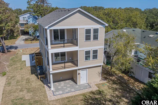 $849,000 | 527 West Sothel Street, Kill Devil Hills, NC 27948