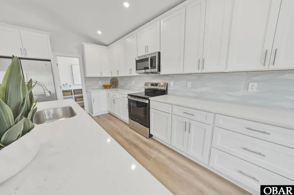 $849,000 | 527 West Sothel Street, Kill Devil Hills, NC 27948