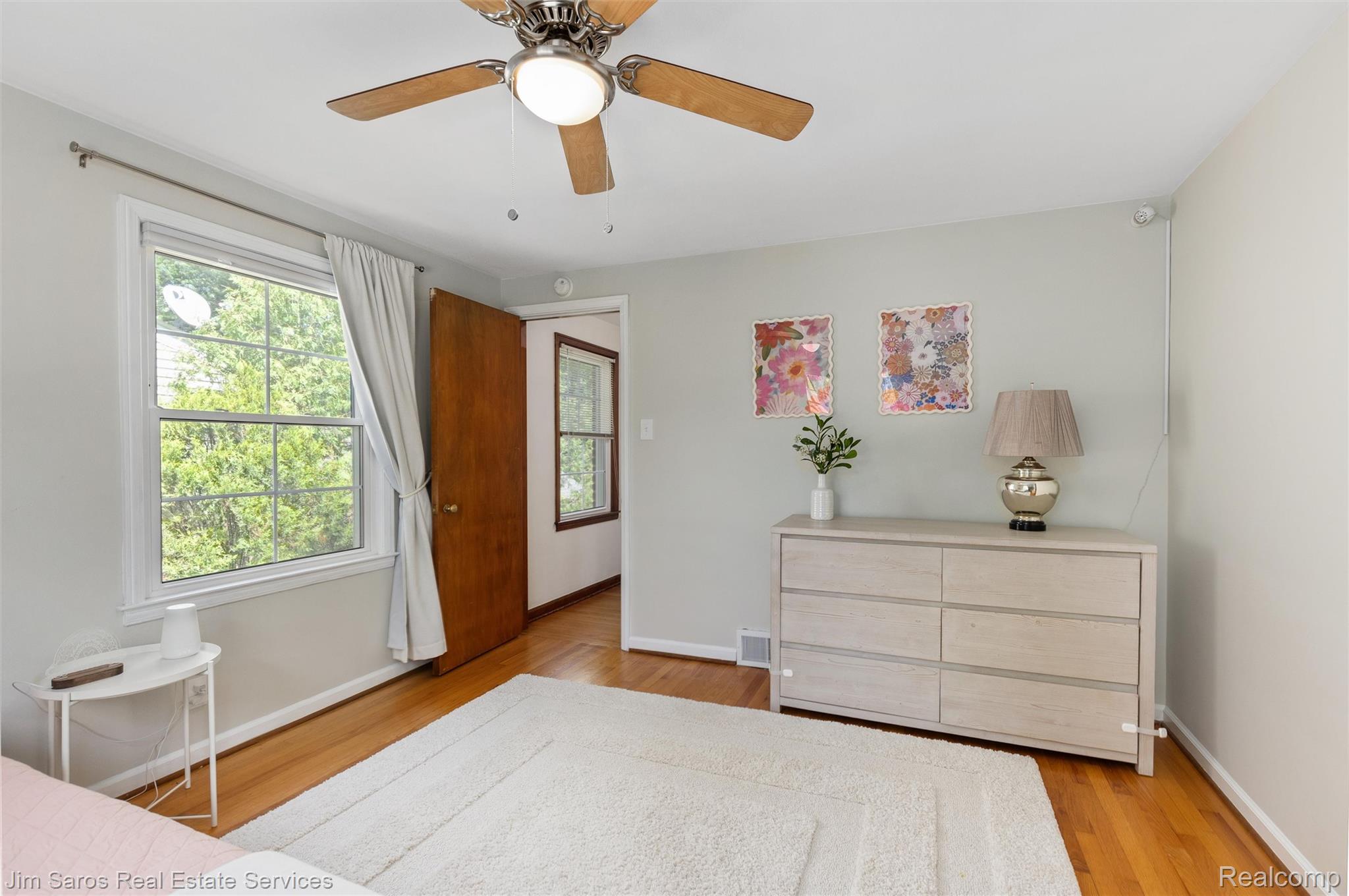 461 Allard Road Grosse Pointe, MI 48236 - Photo 22 of 38 17-461 Allard Rd Grosse Pointe Farms 0021.jpg