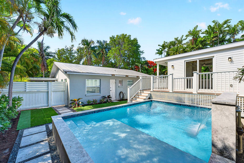 1505 Johnson Street Key West, FL 33040 - Photo 4 of 24 1505 Johnson St. Pool 2
