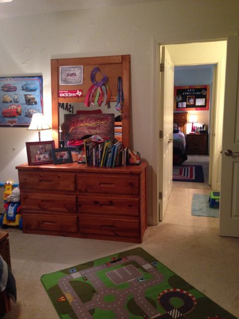 4556 Redbud Trail Niceville, FL 32578 - Photo 30 of 41 a bed room with a bed