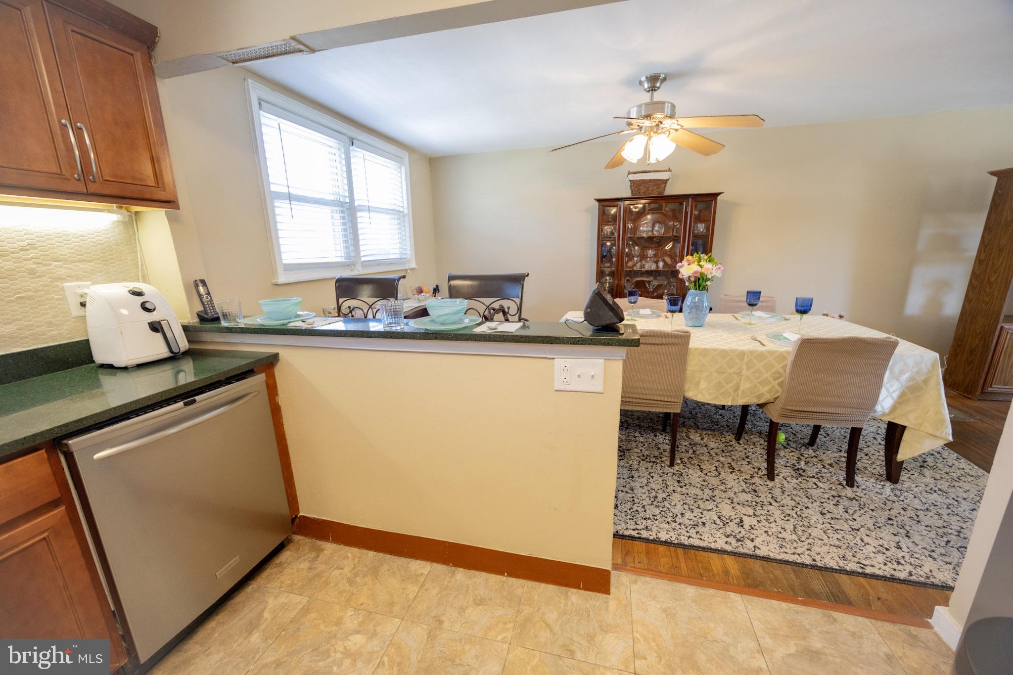 1573 Beverly Road Philadelphia, PA 19138 - Photo 17 of 36 Gallery Image 17