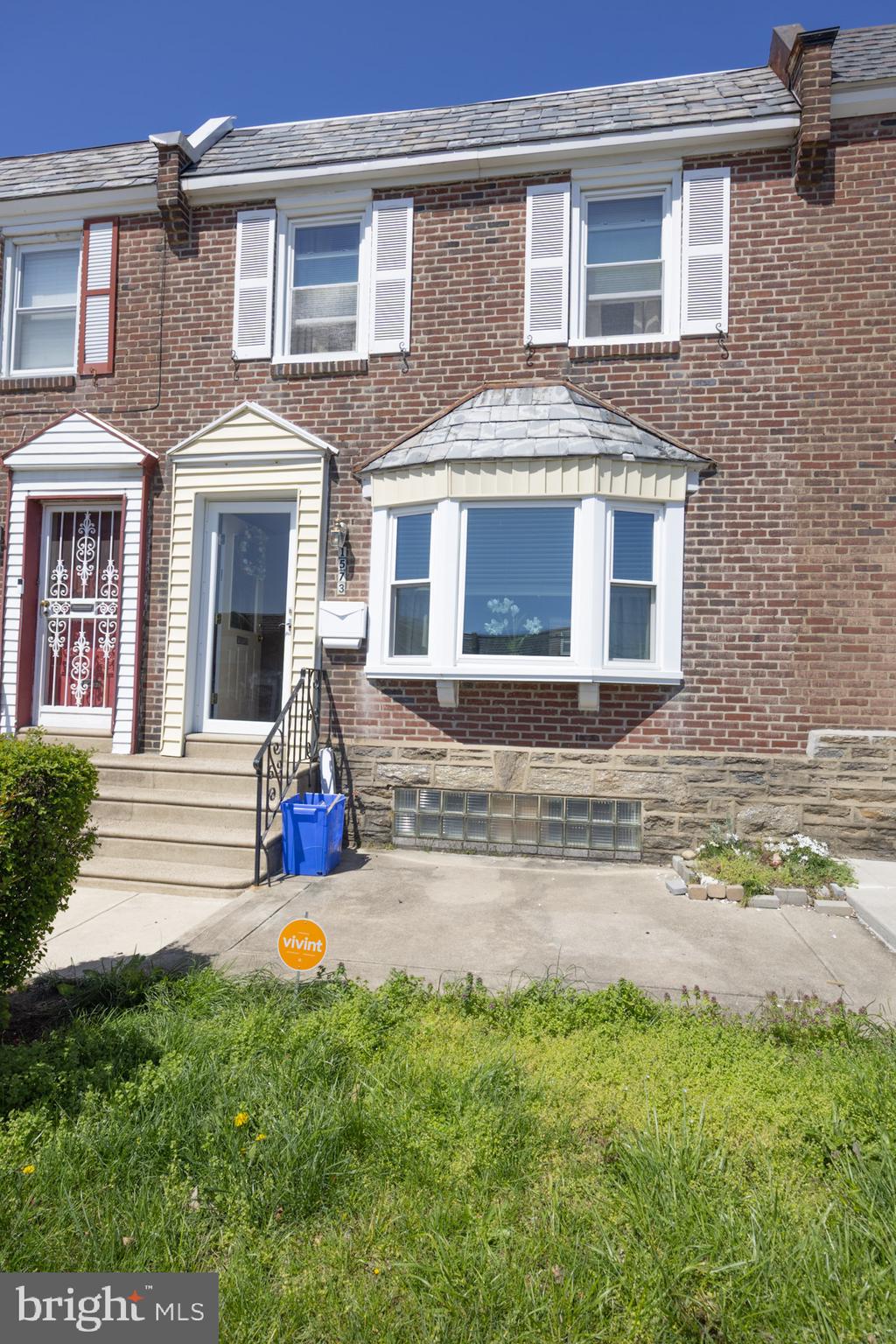 1573 Beverly Road Philadelphia, PA 19138 - Photo 2 of 36 Gallery Image 2