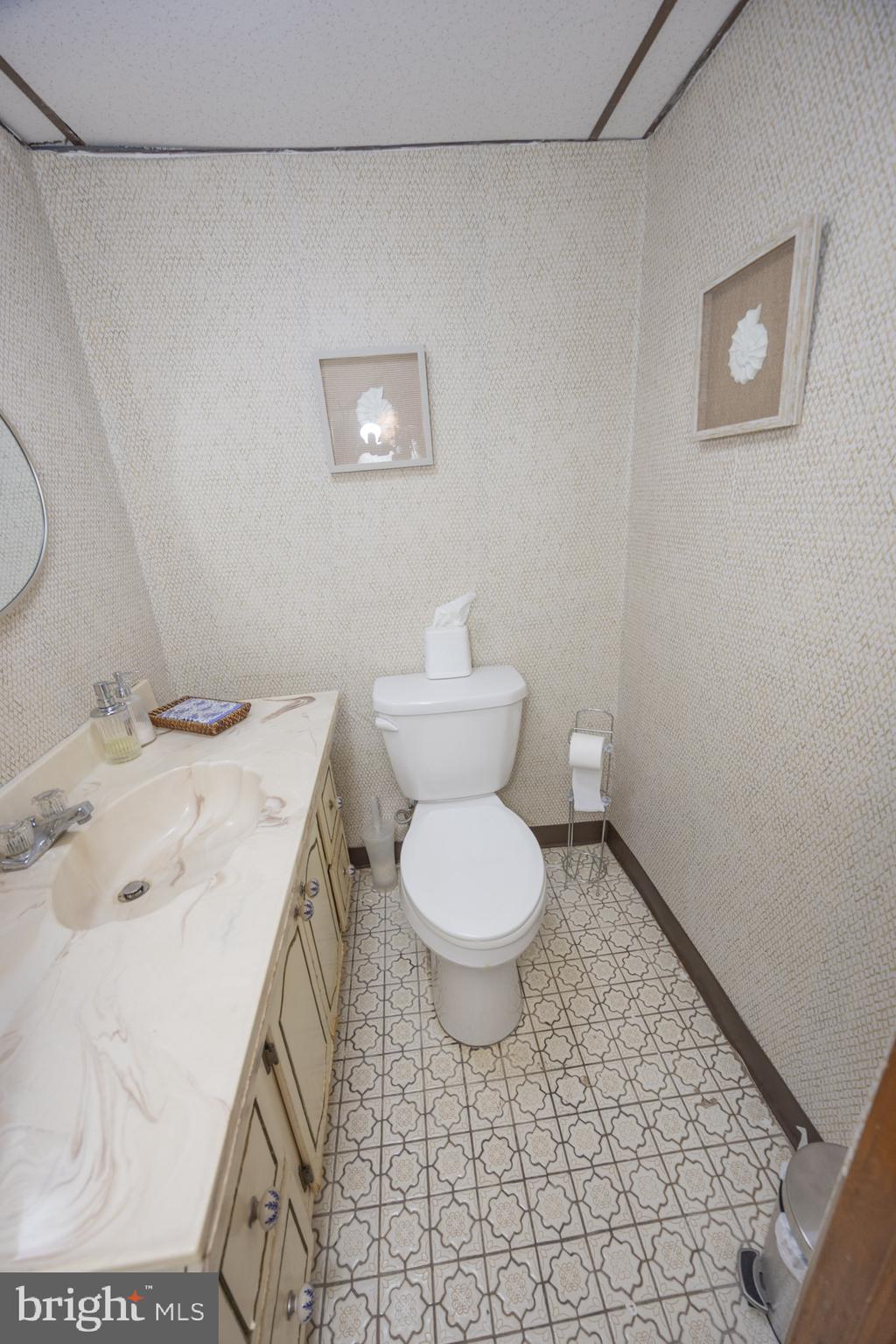 1573 Beverly Road Philadelphia, PA 19138 - Photo 33 of 36 Gallery Image 33