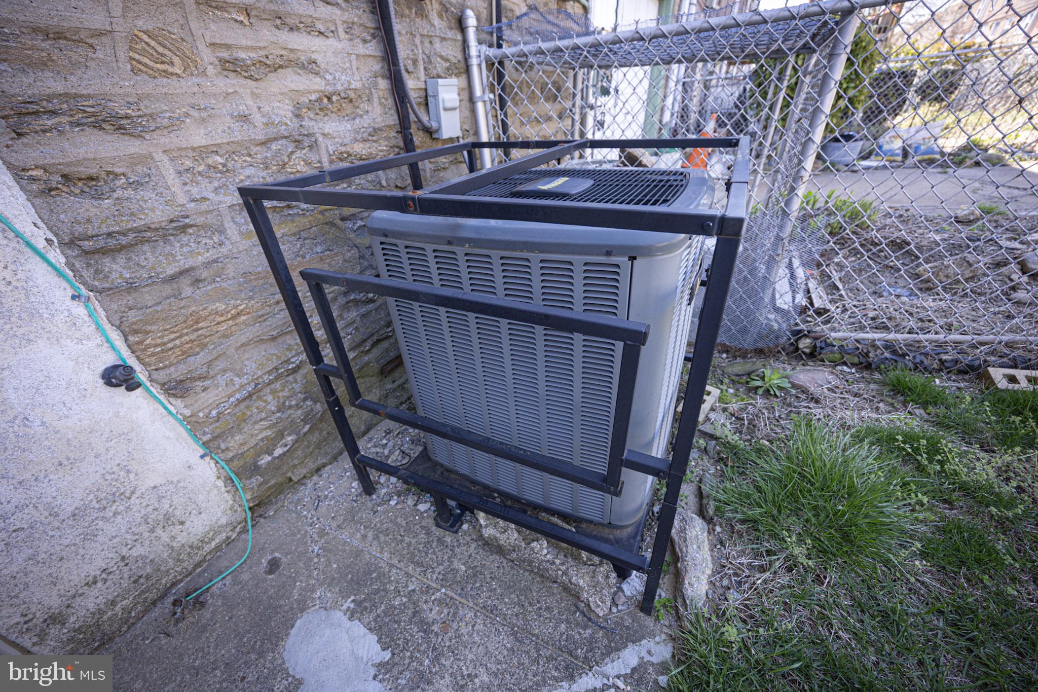 1573 Beverly Road Philadelphia, PA 19138 - Photo 35 of 36 Gallery Image 35