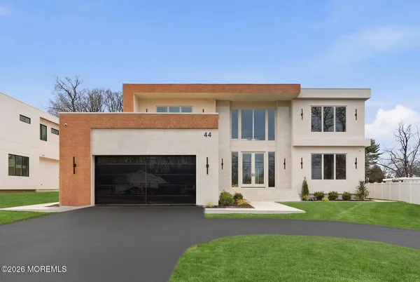 $4,590,000 | 44 Whalepond Road, Oakhurst, NJ 07755