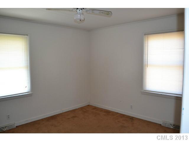6161 Little Mountain Road Clover, SC 29710 - Photo 7 of 10 Gallery Image 7