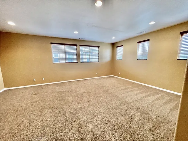 $3,800 | 26294 Norma Jean Place, Murrieta, CA 92563