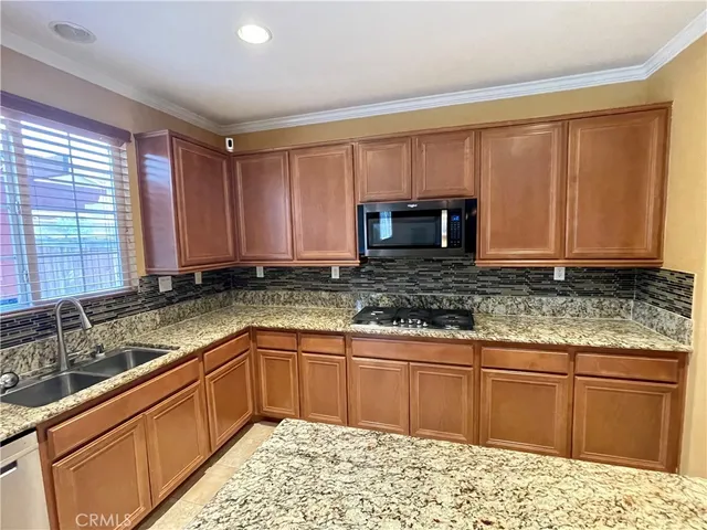 $3,800 | 26294 Norma Jean Place, Murrieta, CA 92563