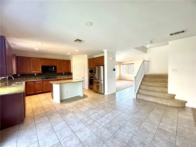 $3,800 | 26294 Norma Jean Place, Murrieta, CA 92563