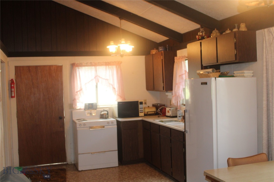 7 East Slope Road Cardwell, MT 59721 - Photo 14 of 27 Gallery Image 14