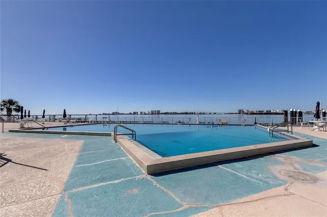 $524,900 | 100 Pierce Street, Unit 305, Clearwater, FL 33756