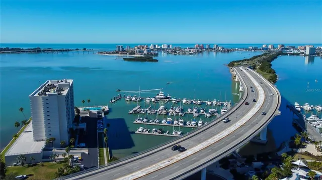 $524,900 | 100 Pierce Street, Unit 305, Clearwater, FL 33756