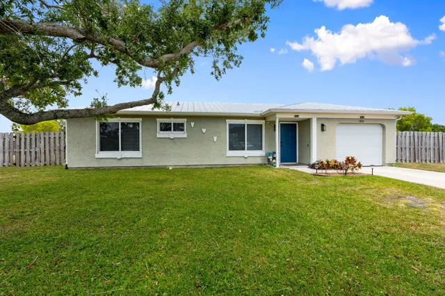 $339,000 | 1967 Southeast West Dunbrooke Circle, Port St. Lucie, FL 34952