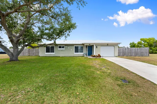 $339,000 | 1967 Southeast West Dunbrooke Circle, Port St. Lucie, FL 34952
