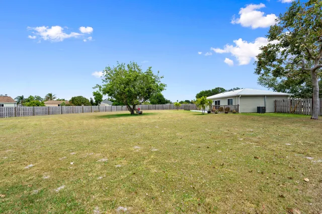 $339,000 | 1967 Southeast West Dunbrooke Circle, Port St. Lucie, FL 34952
