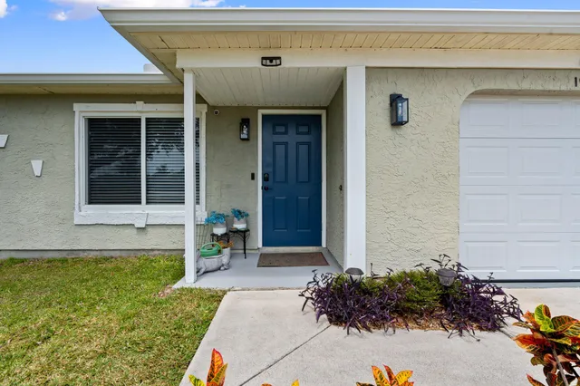 $339,000 | 1967 Southeast West Dunbrooke Circle, Port St. Lucie, FL 34952