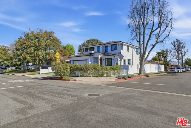 $1,718,000 | 6032 Goodland Avenue, North Hollywood, CA 91606