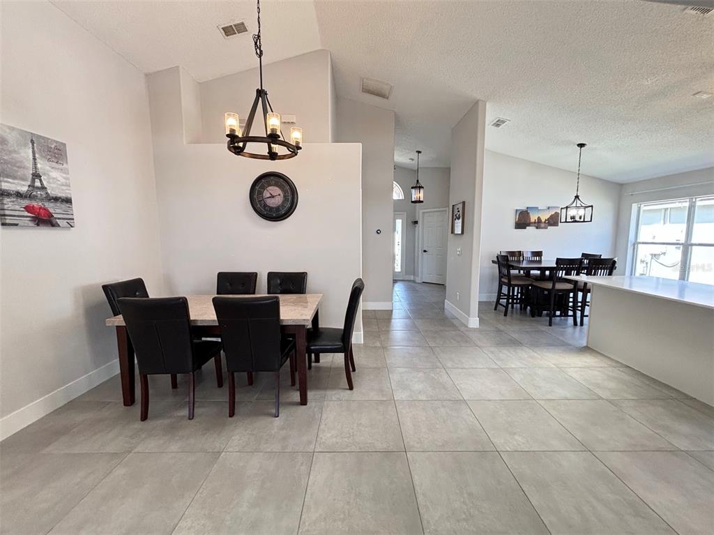2521 Oneida Loop Kissimmee, FL 34747 - Photo 6 of 34