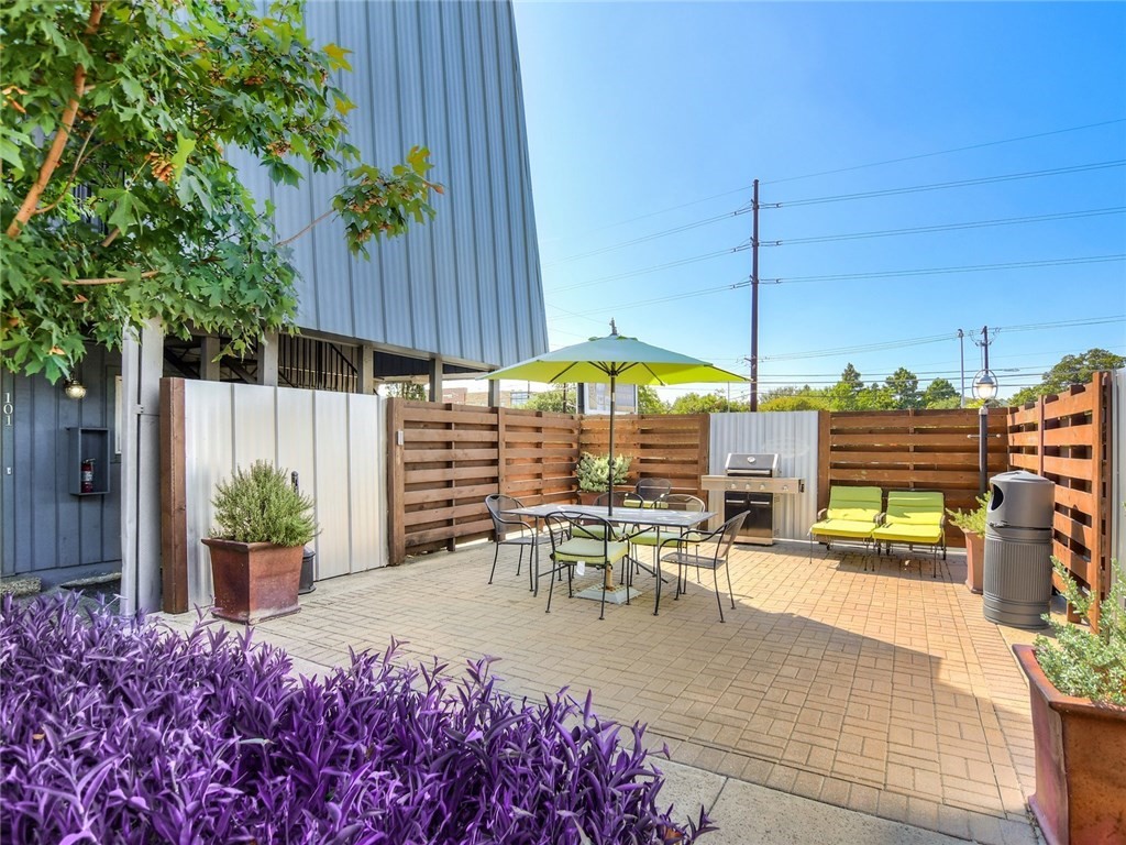 3815 Guadalupe Street, Unit 308 Austin, TX 78751 - Photo 15 of 17