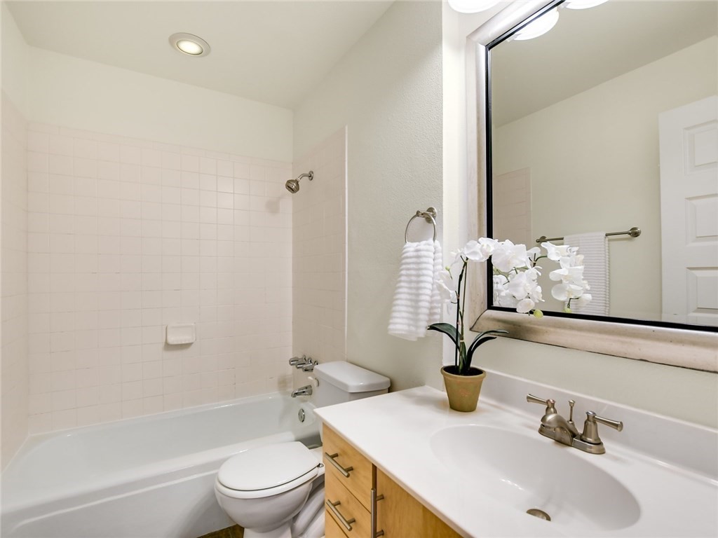 3815 Guadalupe Street, Unit 308 Austin, TX 78751 - Photo 17 of 17