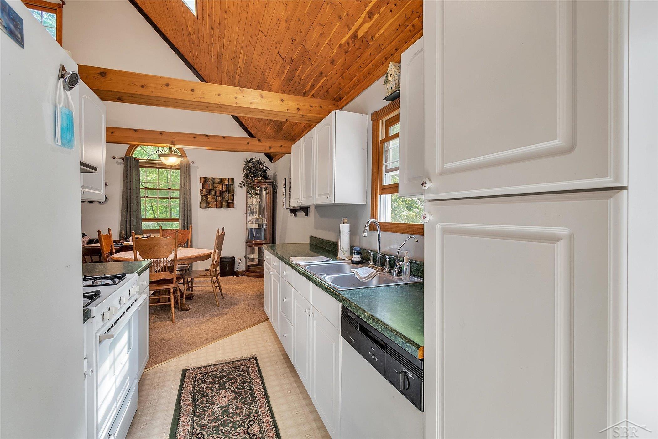 12850 Ithaca Road St. Charles, MI 48655 - Photo 4 of 34