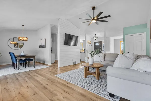 $439,900 | N1778 Hyacinth Lane, Greenville, WI 54942