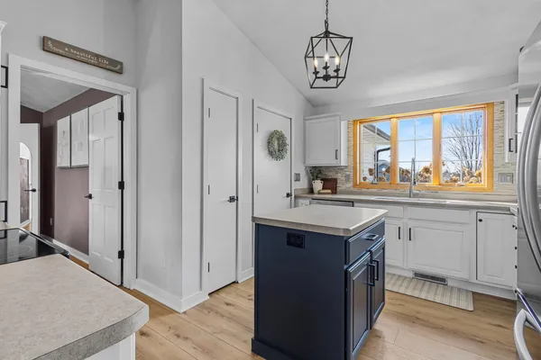 $439,900 | N1778 Hyacinth Lane, Greenville, WI 54942