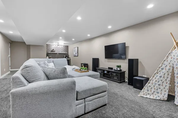 $439,900 | N1778 Hyacinth Lane, Greenville, WI 54942