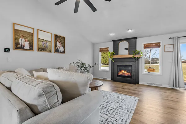 $439,900 | N1778 Hyacinth Lane, Greenville, WI 54942