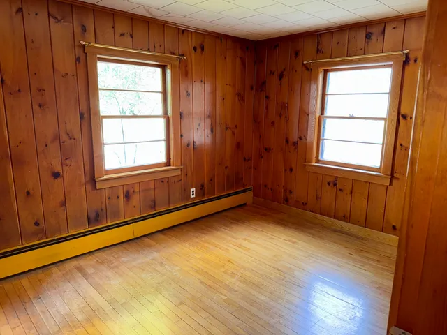 $164,900 | 26 Pleasant Street, Millinocket, ME 04462