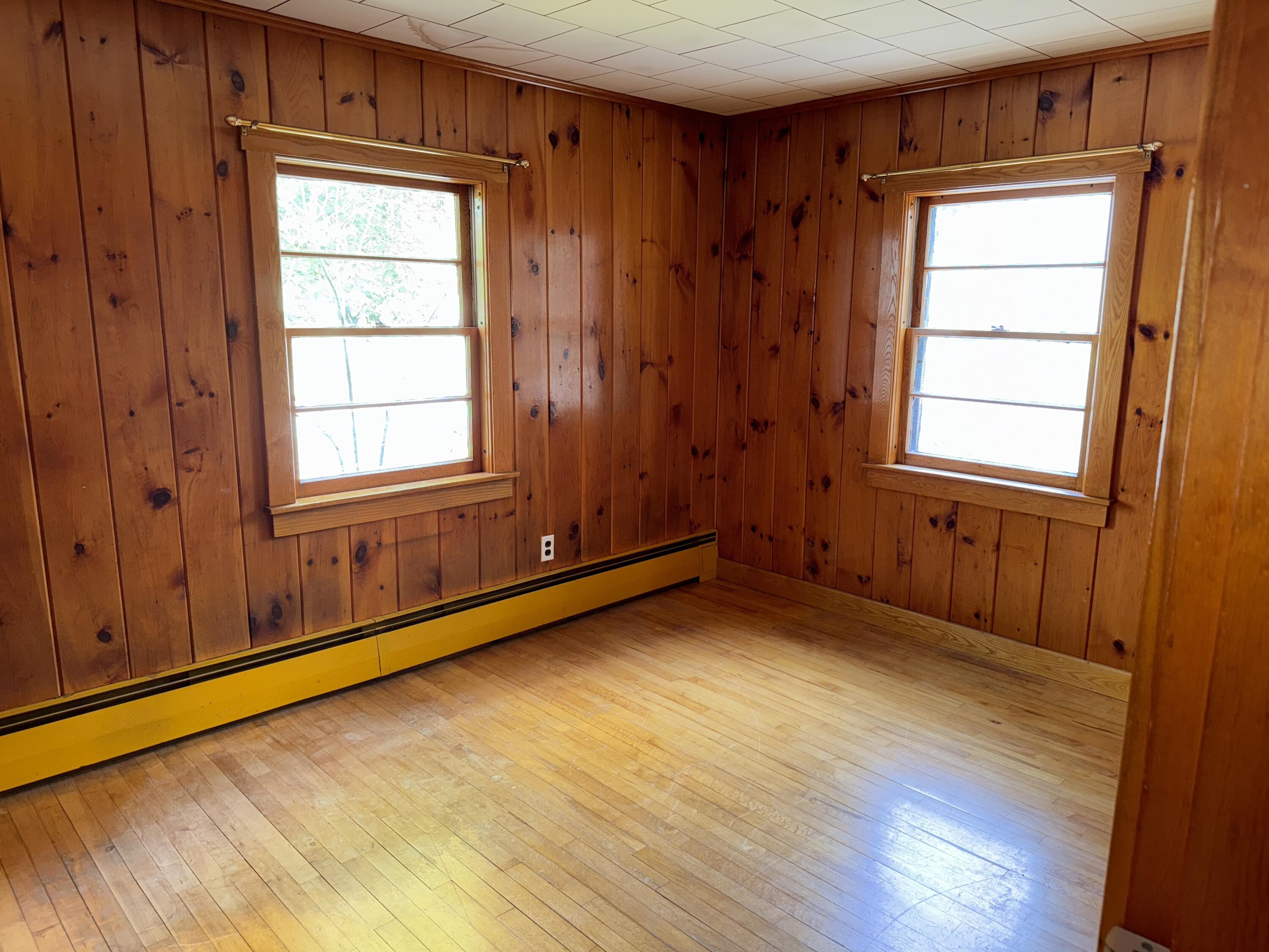 26 Pleasant Street Millinocket, ME 04462 - Photo 13 of 42 IMG_20250910_194952