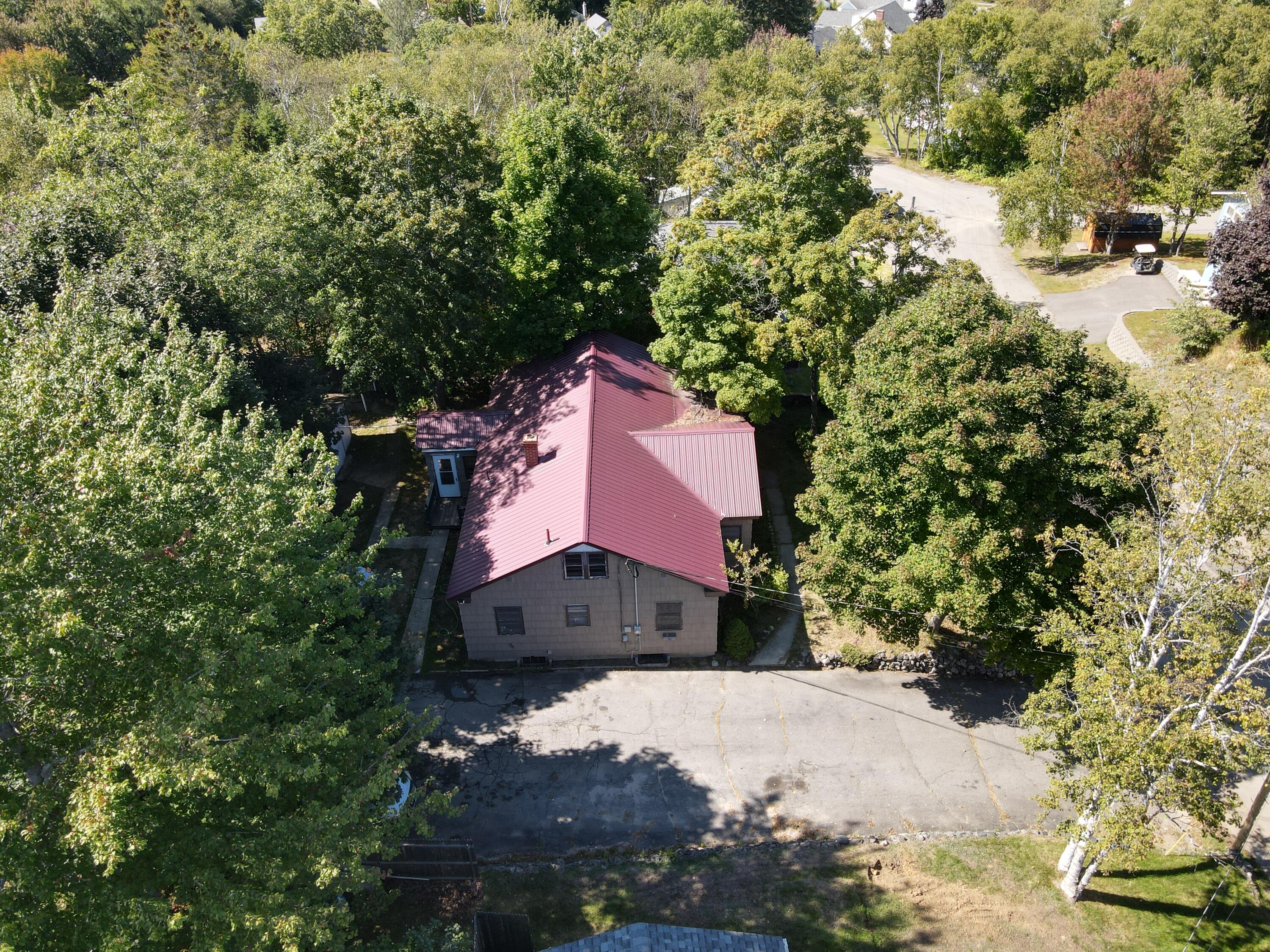 26 Pleasant Street Millinocket, ME 04462 - Photo 35 of 42 dji_fly_20250912_130740_682_175769686919