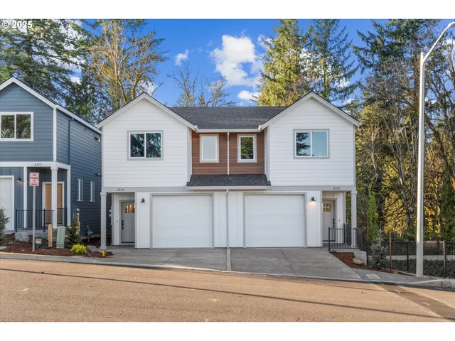 $499,900 | 6325 Southeast Chloe Rose Way, Milwaukie, OR 97267