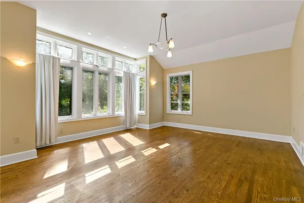 $4,400 | 1455 Maiden Lane, Yorktown Heights, NY 10598