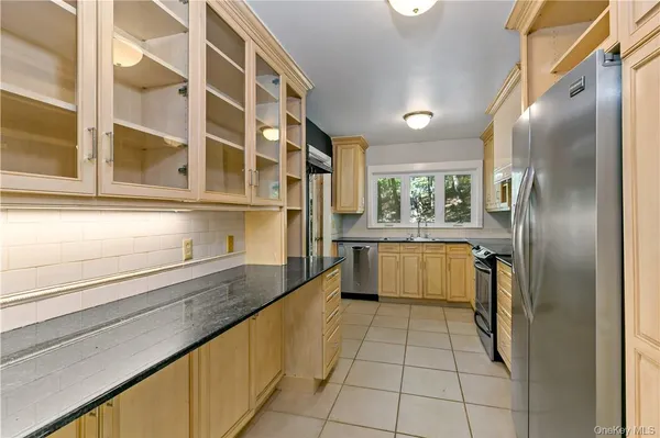 $4,400 | 1455 Maiden Lane, Yorktown Heights, NY 10598