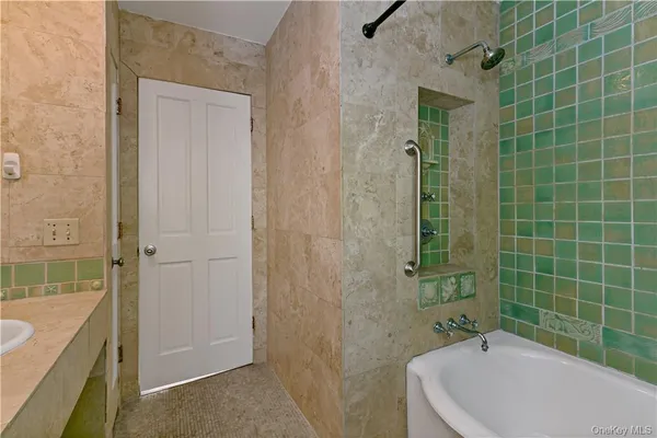 $4,400 | 1455 Maiden Lane, Yorktown Heights, NY 10598