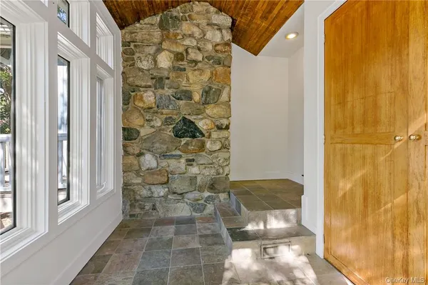 $4,400 | 1455 Maiden Lane, Yorktown Heights, NY 10598