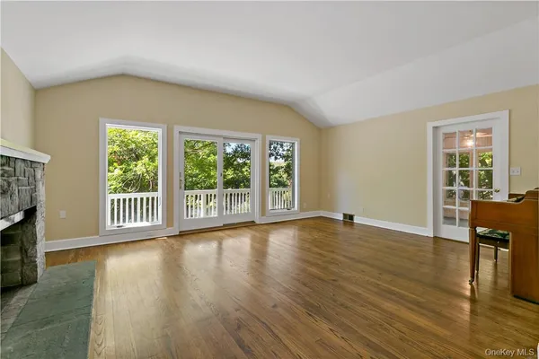 $4,400 | 1455 Maiden Lane, Yorktown Heights, NY 10598