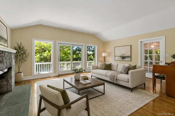 $4,400 | 1455 Maiden Lane, Yorktown Heights, NY 10598