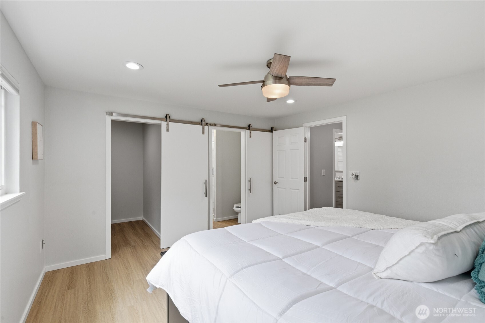 2713 Northeast 23rd Place Renton, WA 98056 - Photo 19 of 40
