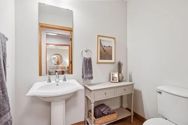 $805,000 | 4201 Sunset Drive, Unit N220, Spring Park, MN 55384