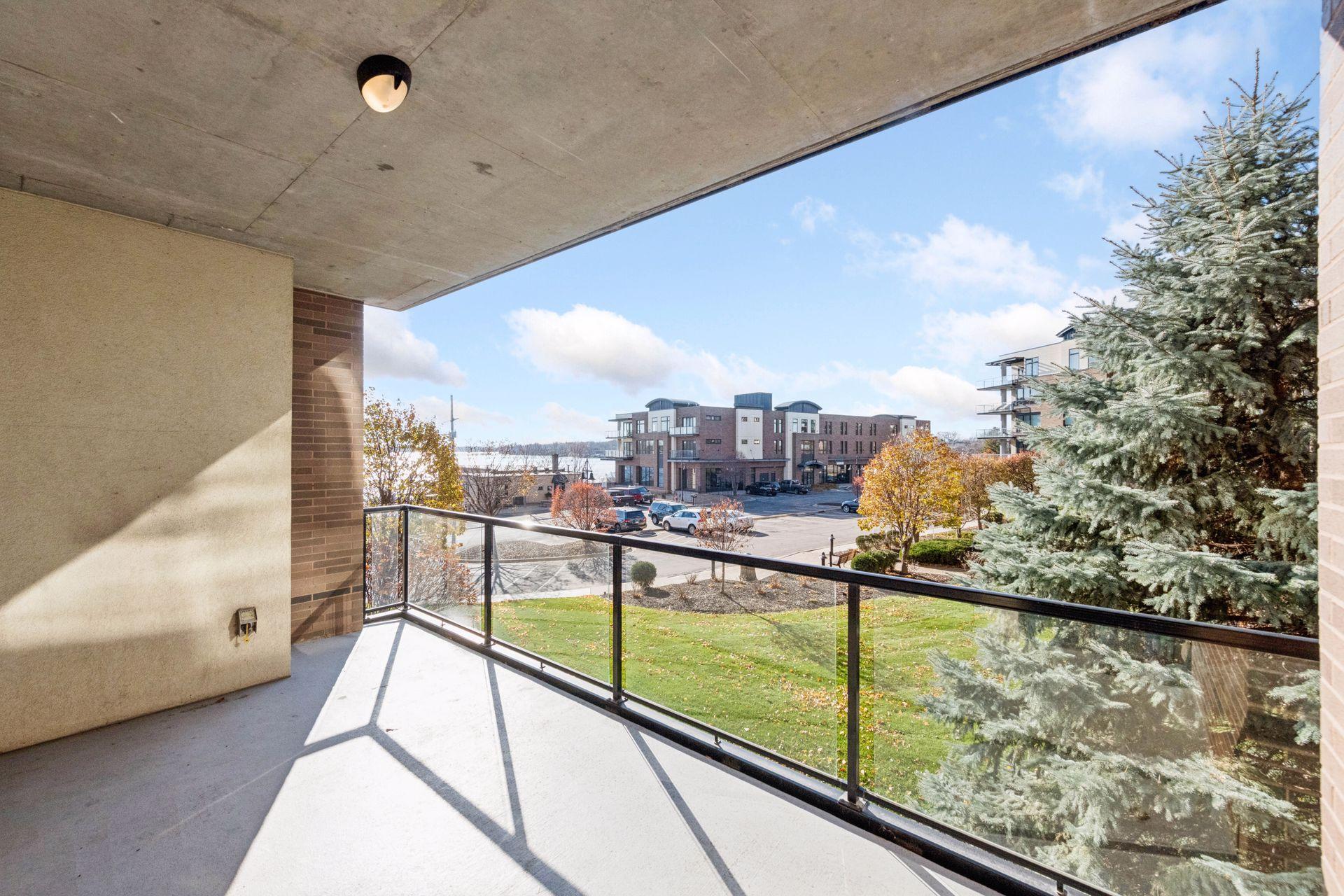 4201 Sunset Drive, Unit N220 Spring Park, MN 55384 - Photo 5 of 72