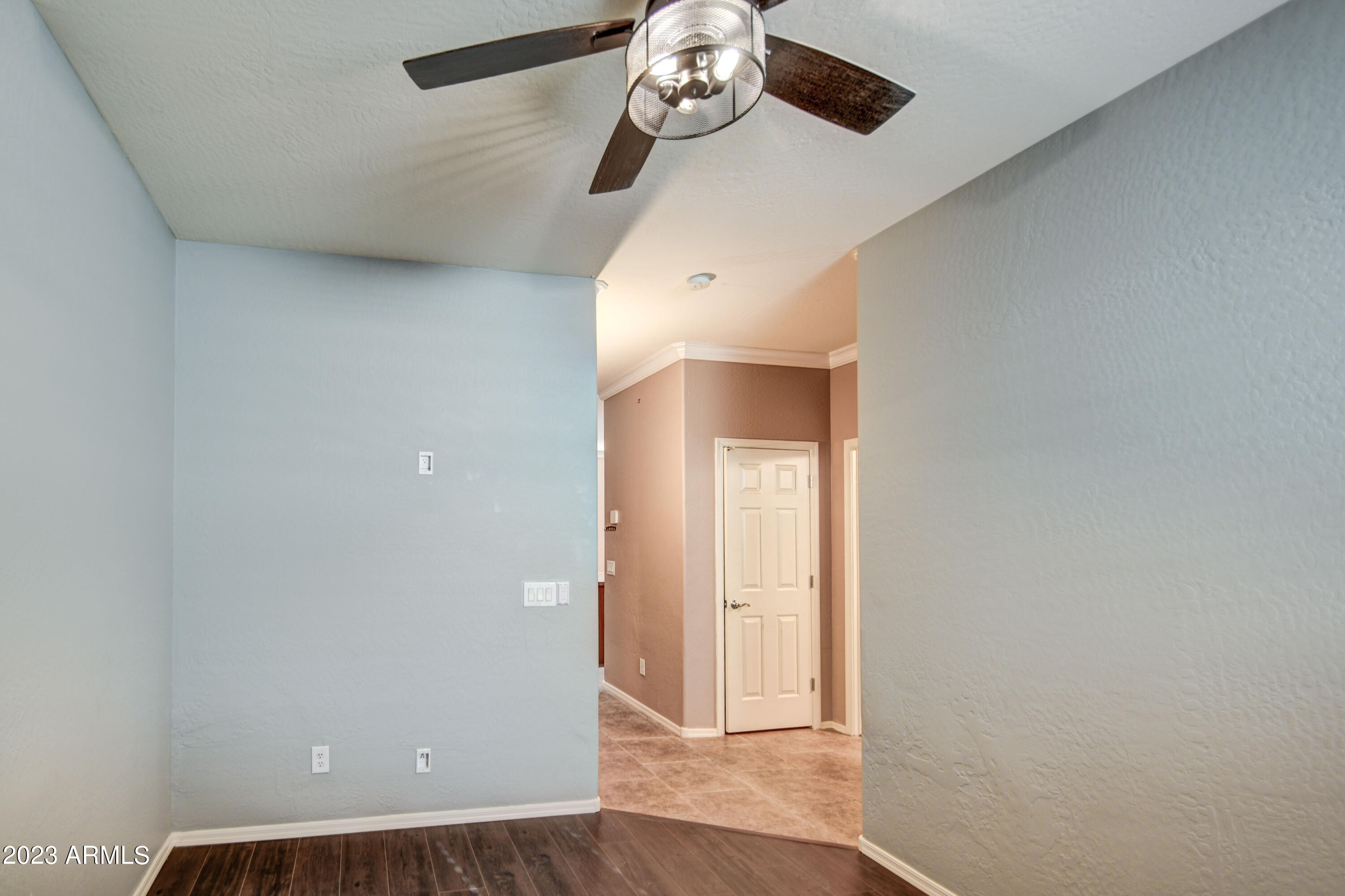 8724 West Cordes Road Tolleson, AZ 85353 - Photo 33 of 42 Den-pic 2