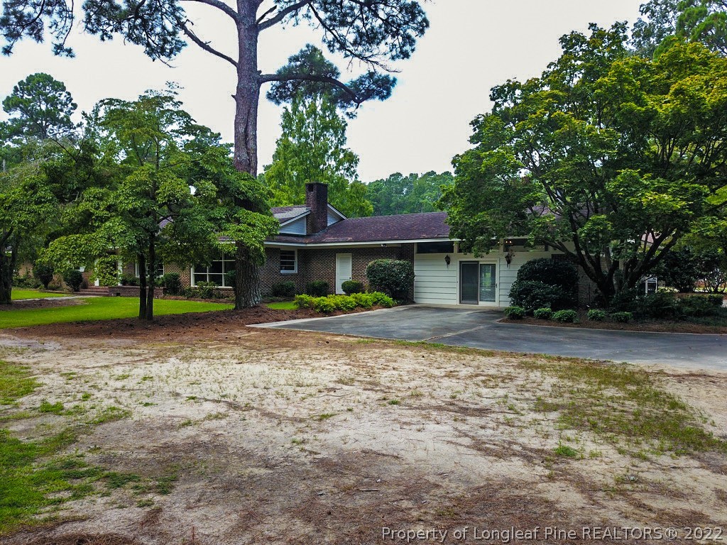 405 B T Road Lumberton, NC 28358 - Photo 3 of 26 Gallery Image 3