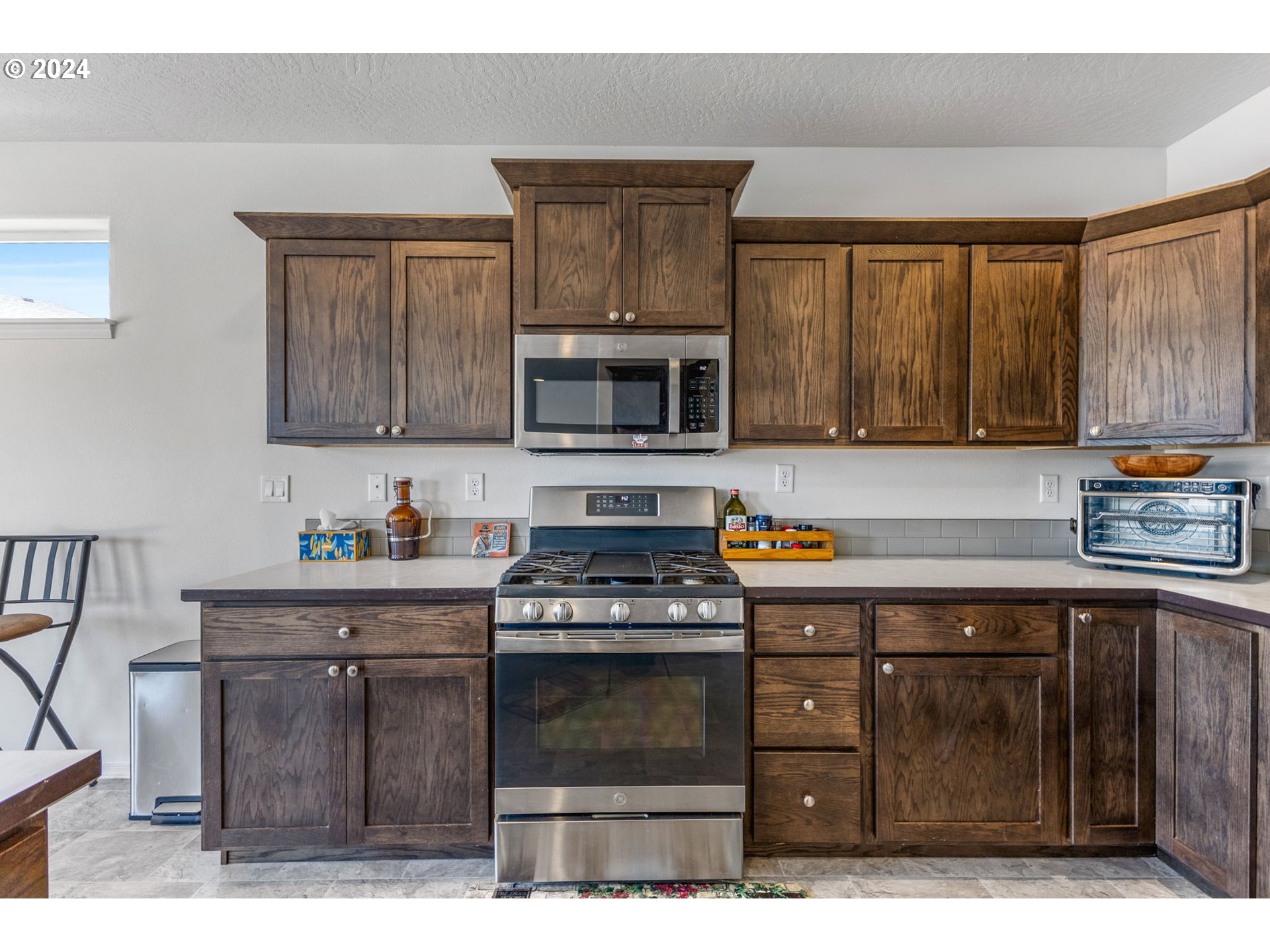2262 Gleanns Way Lebanon, OR 97355 - Photo 16 of 36 Gallery Image 16