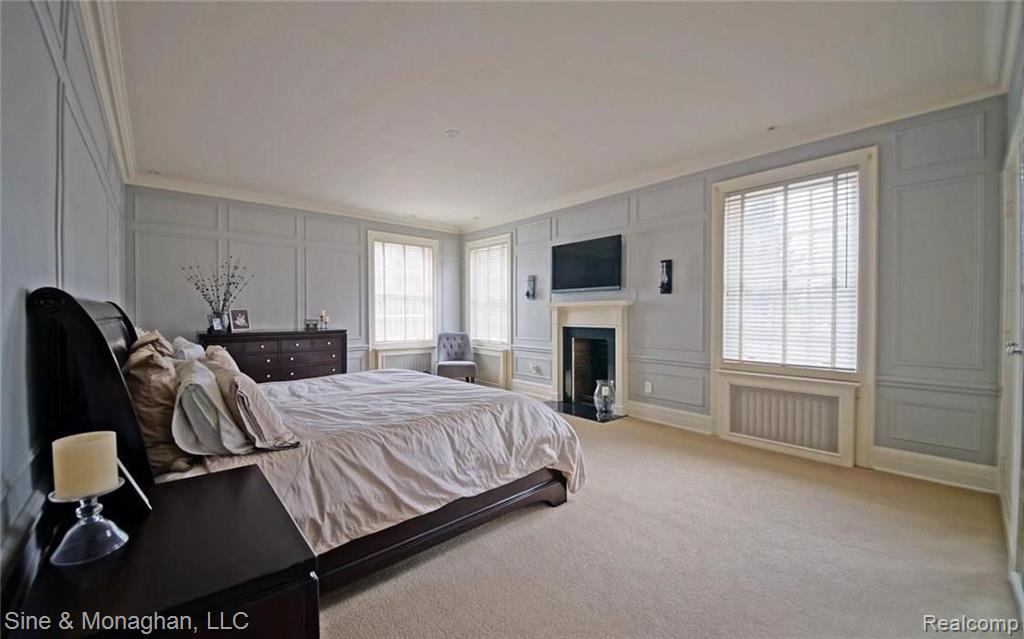 175 Ridge Road Grosse Pointe Farms, MI 48236 - Photo 13 of 30